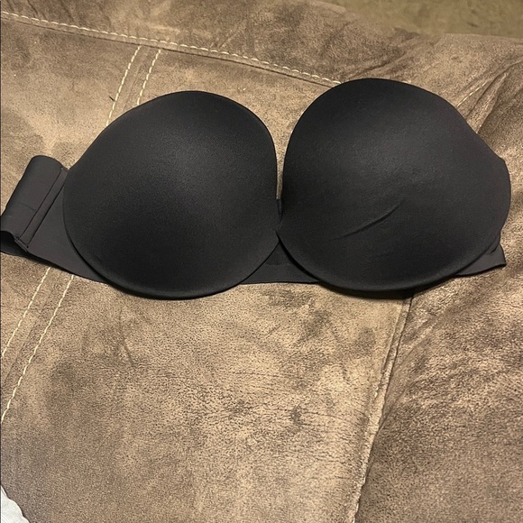 Maidenform Other - Maidenform Black Strapless Bra